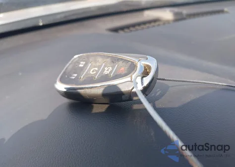 2019 Chevrolet Malibu Lt z USA, uszkodzony, nr VIN 1G1ZD5ST0KF120020